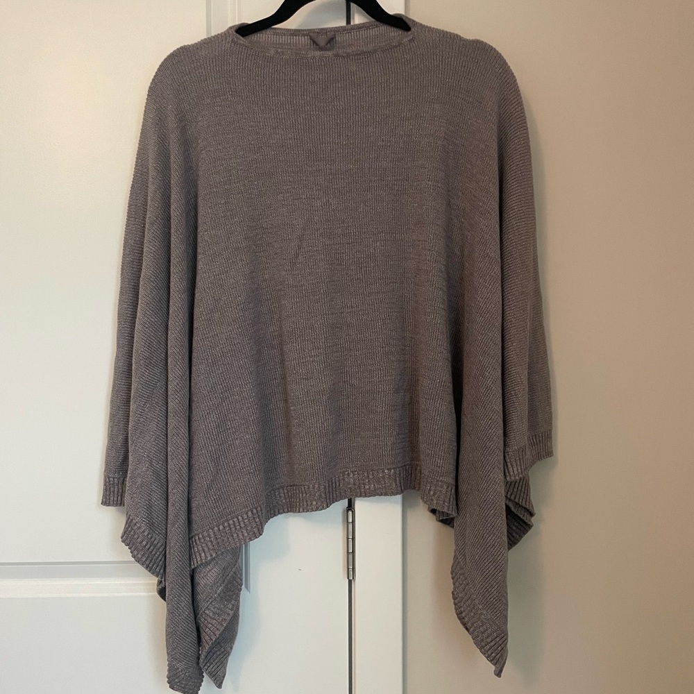 Lululemon Divinity Scarf Poncho Shawl Gray‎ One Size